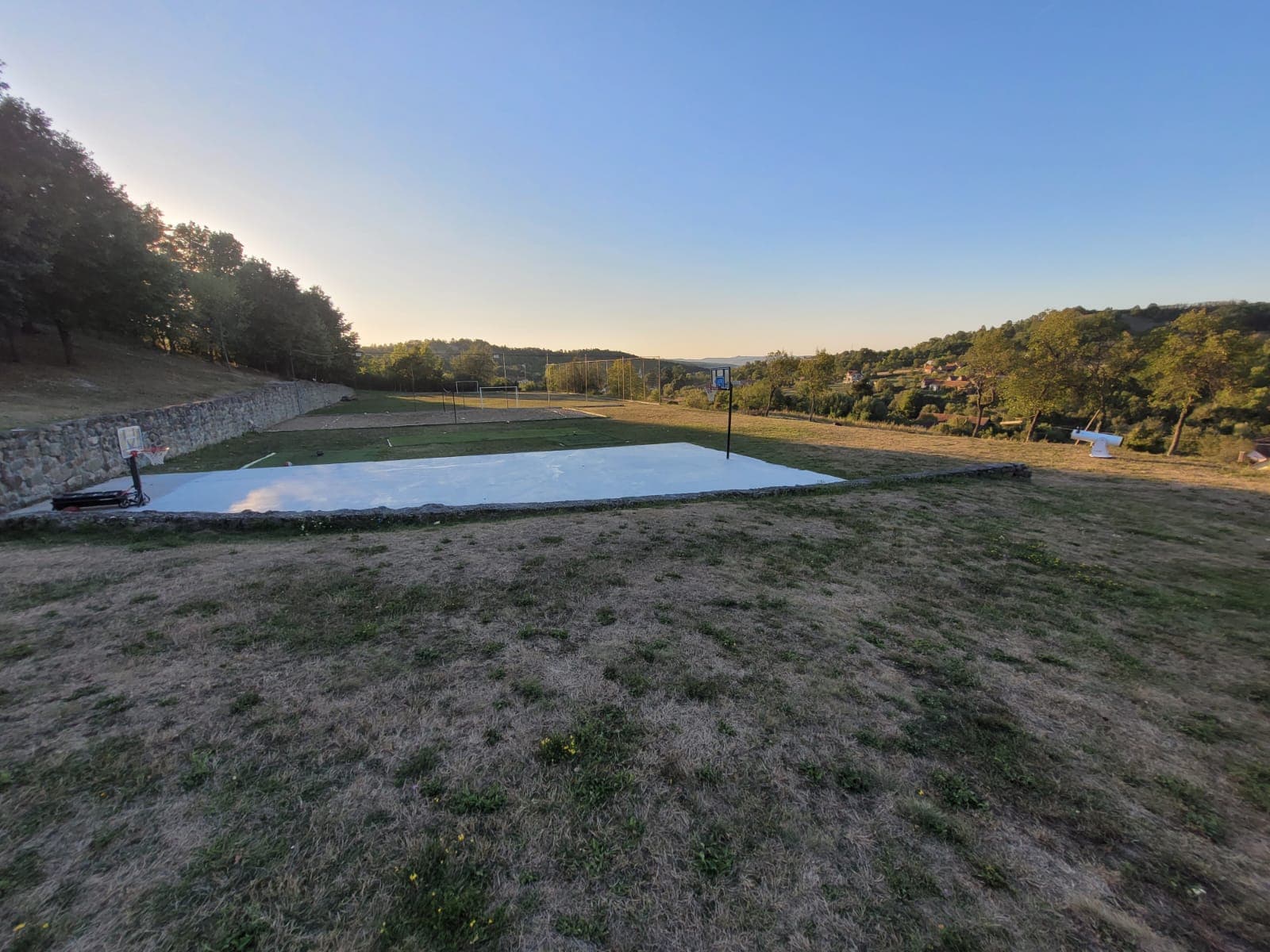 Interior Centru Mantis